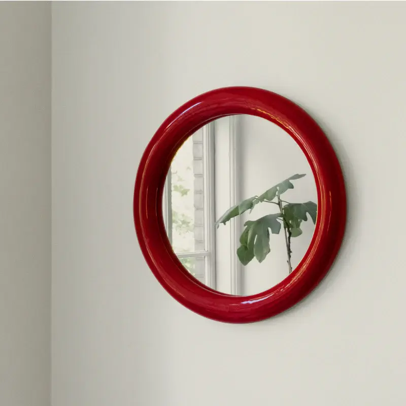 Nicholai_Wiig-Hansen_-_Duplum_-_mirror-Mirror-R1031-red_passion-1_800x.webp