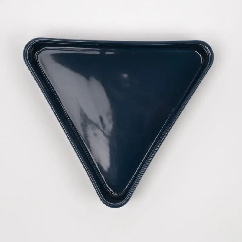 Nicholai_Wiig-Hansen_-_Canvas_-_centrepiece-centrepiece-R1040-snorkel_blue-3_800x.webp